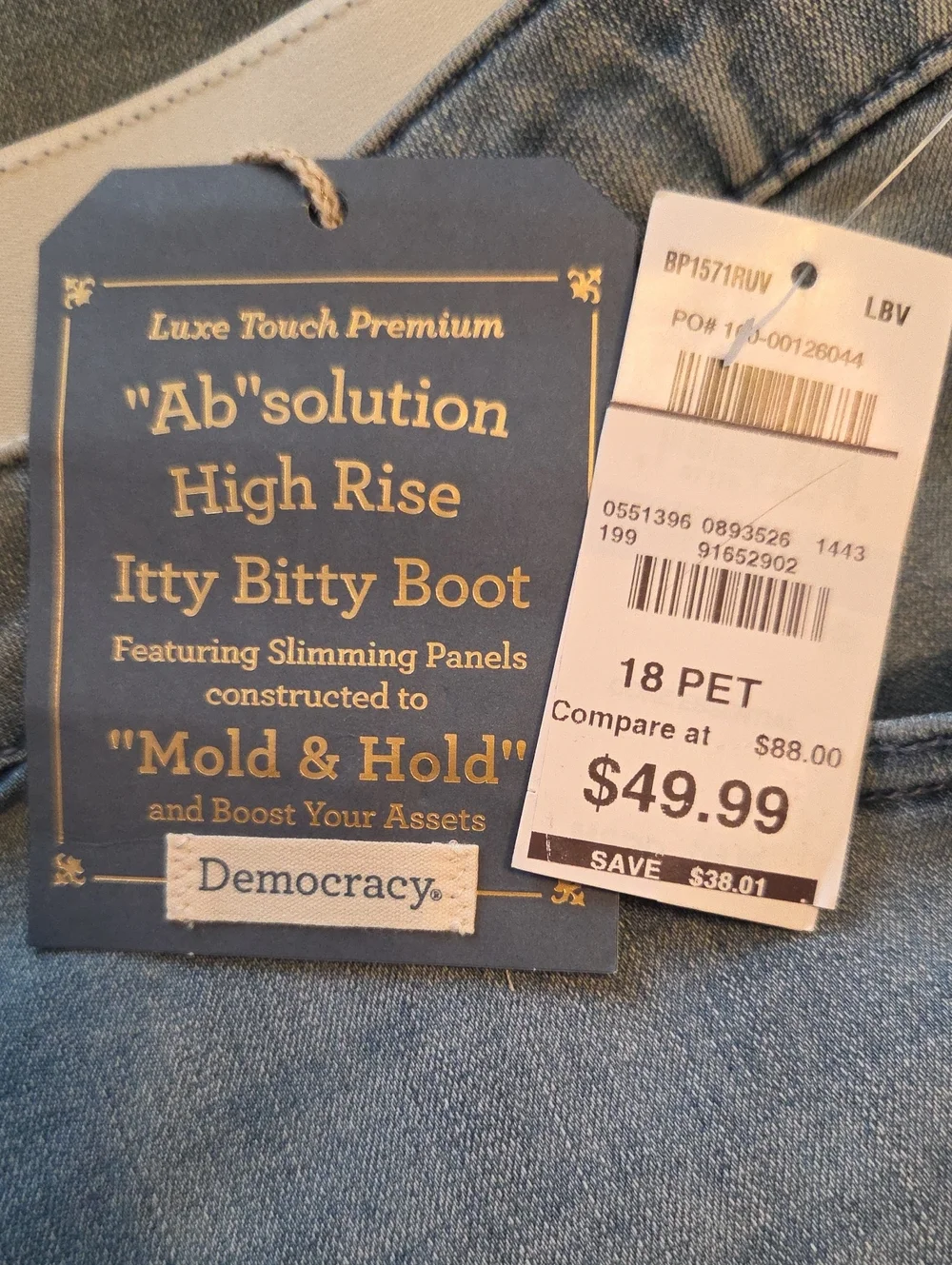 Democracy mold hold